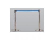Retractable Q-up Stand