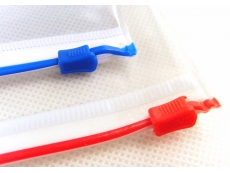 CBE PLASTIC ZIP FILE  A4  1318